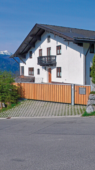 Pfullendorfer Sporthalle Hoftor Seite 2