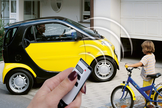 Garagentor Fernbedienung elektrisch Pfullendorfer a s Swiper Startseite